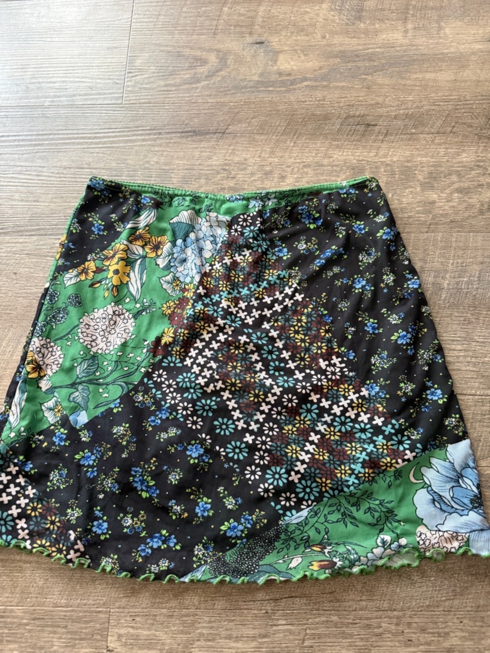 Urban Outfitters Green and Black Floral Skirt